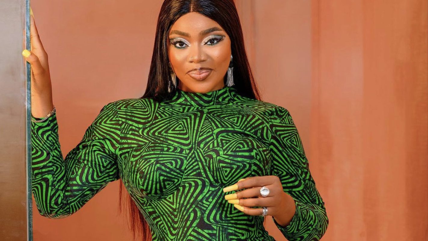 Why Ashmusy Froze Her Eggs and Isn't Rushing to Marriage