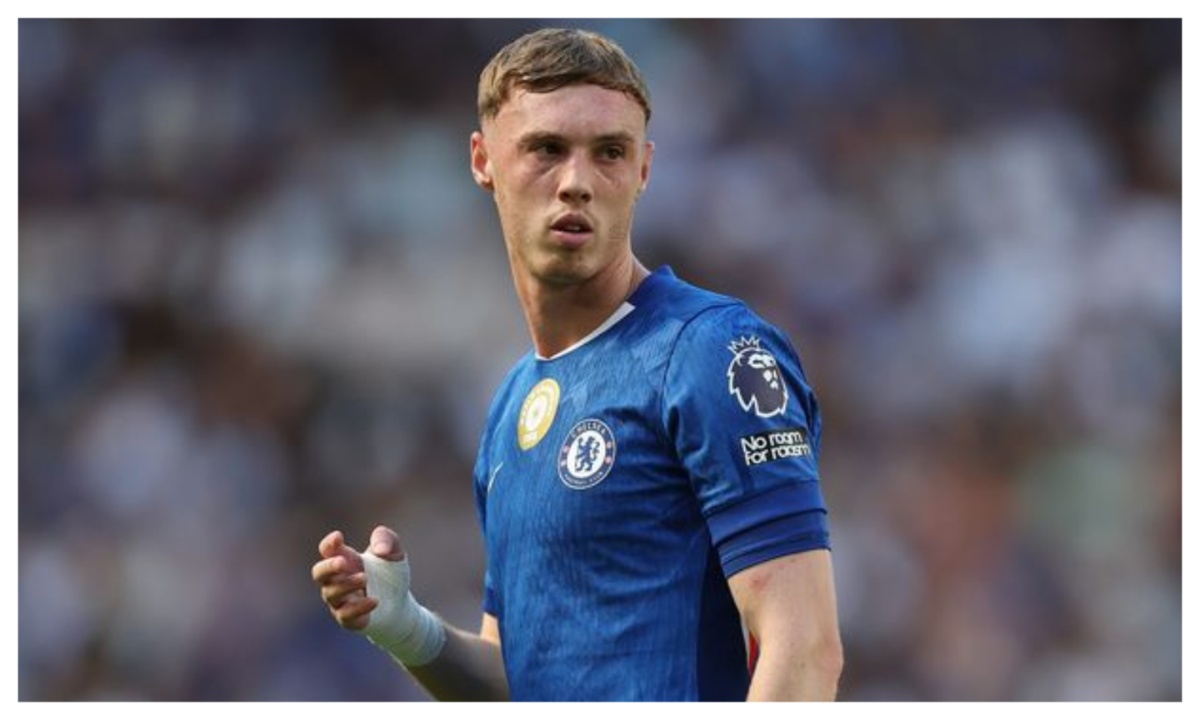 Chelsea Star Palmer Urged to Exit by Ex-Blue Townsend