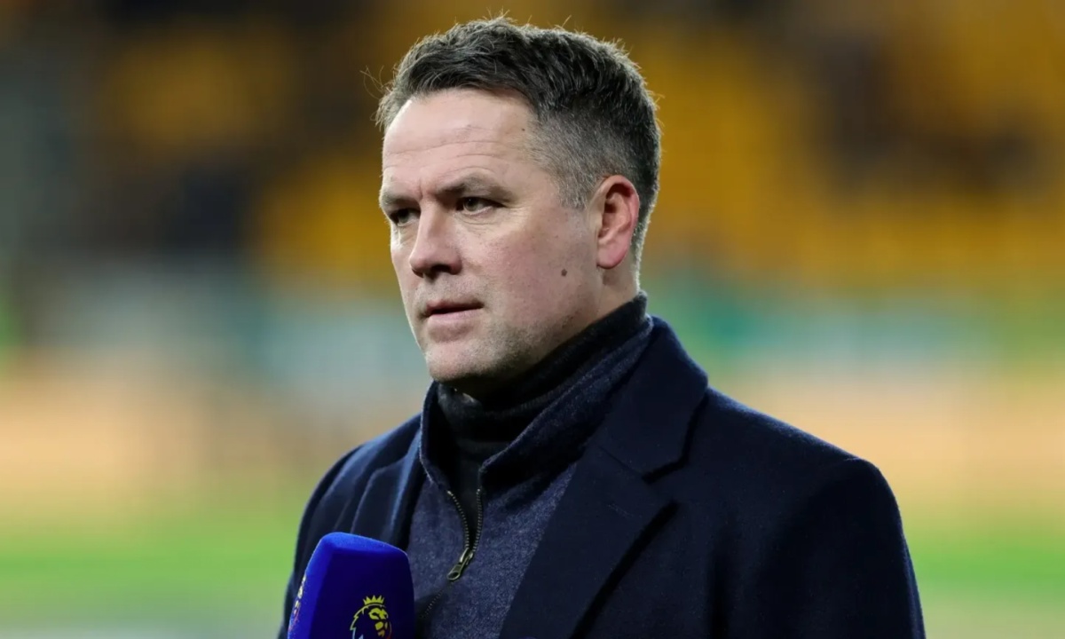 Michael Owen urges Manchester United to give Rasmus Hojlund another chance