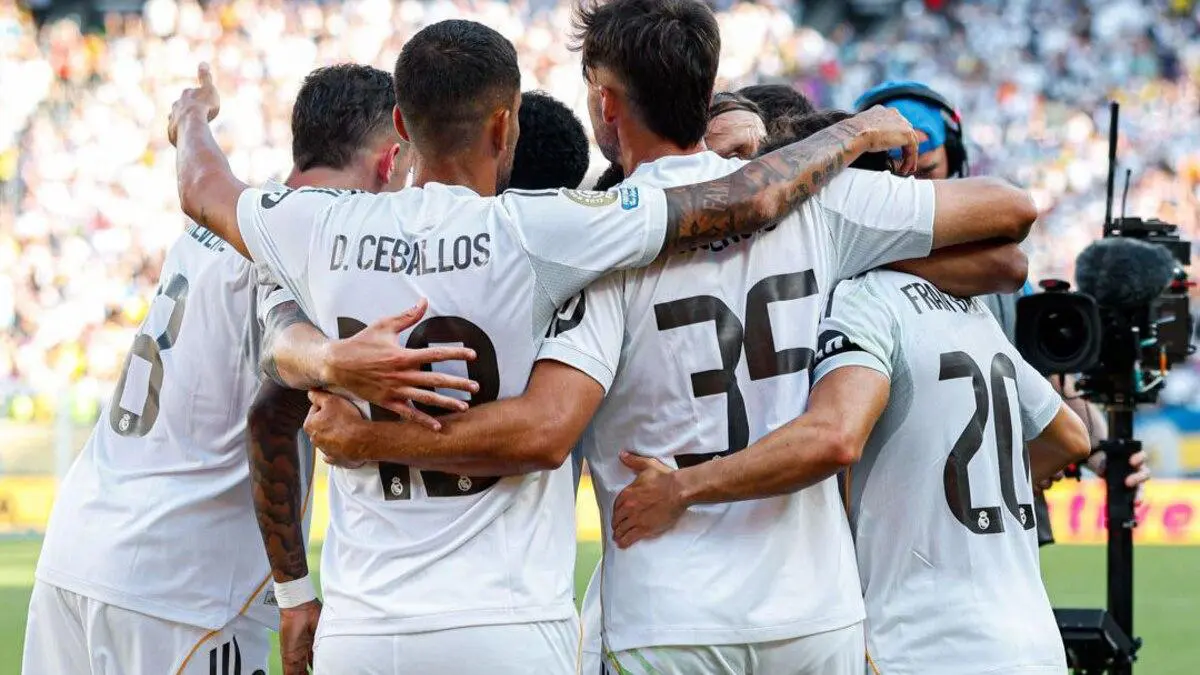 Real Madrid Dressing Room Chaos Ahead of El Clasico, Mourinho's Potential Return