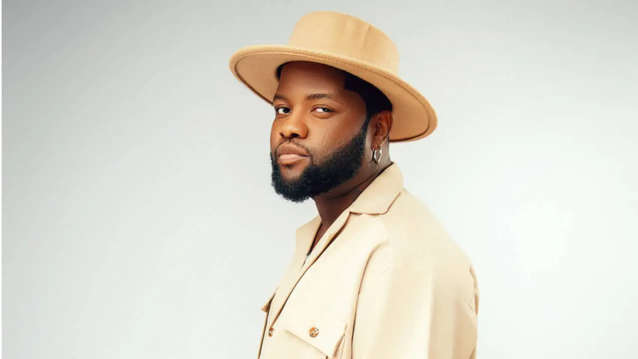 Leaving Nigeria is your biggest dream – Skales advises young Nigerians