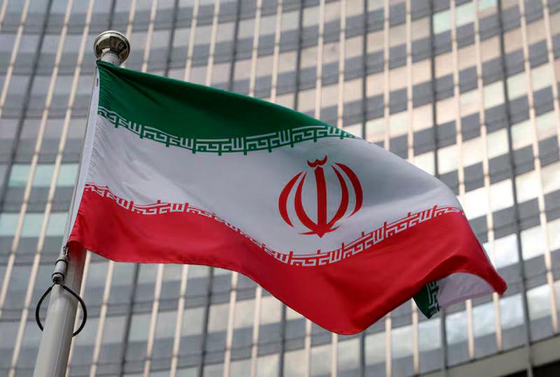 Iran Issues Stern Warning to US: 'We Cannot Be Defeated or Surrounded'