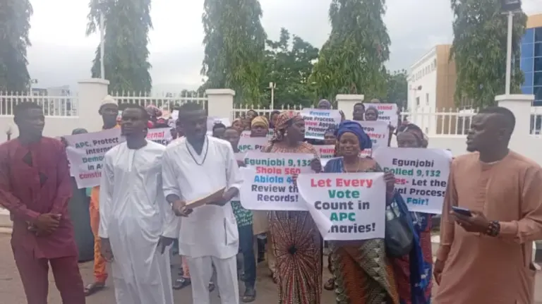 Agege APC Leaders Storm Abuja HQ, Dispute Primary Result Ahead of 2027 Lagos Polls
