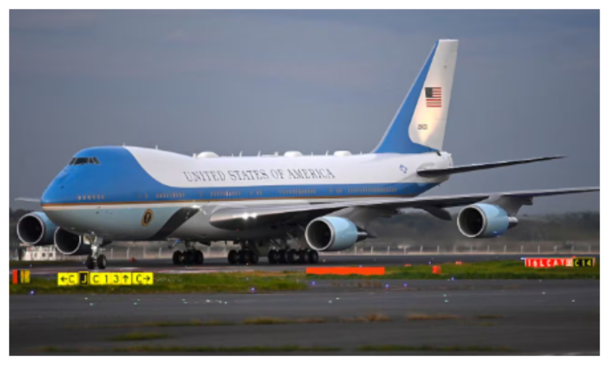 US Bids Farewell to Decades-Old Air Force One Jet