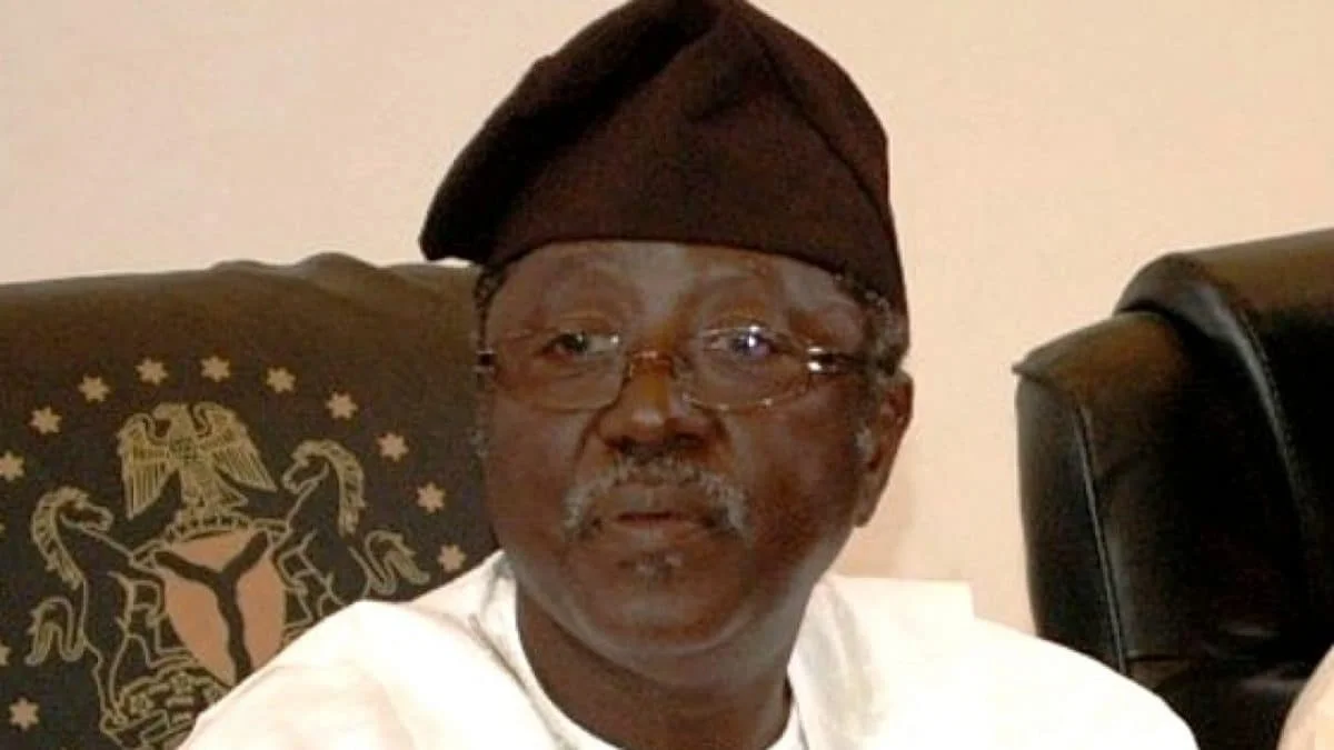 Jonah Jang Rejects Indigene Certificates for Hausa Residents in Plateau