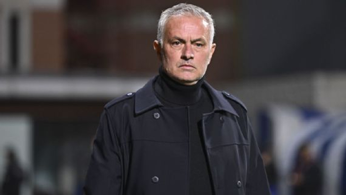 Jose Mourinho in Madrid to Ink Three-Year Deal with Real Madrid