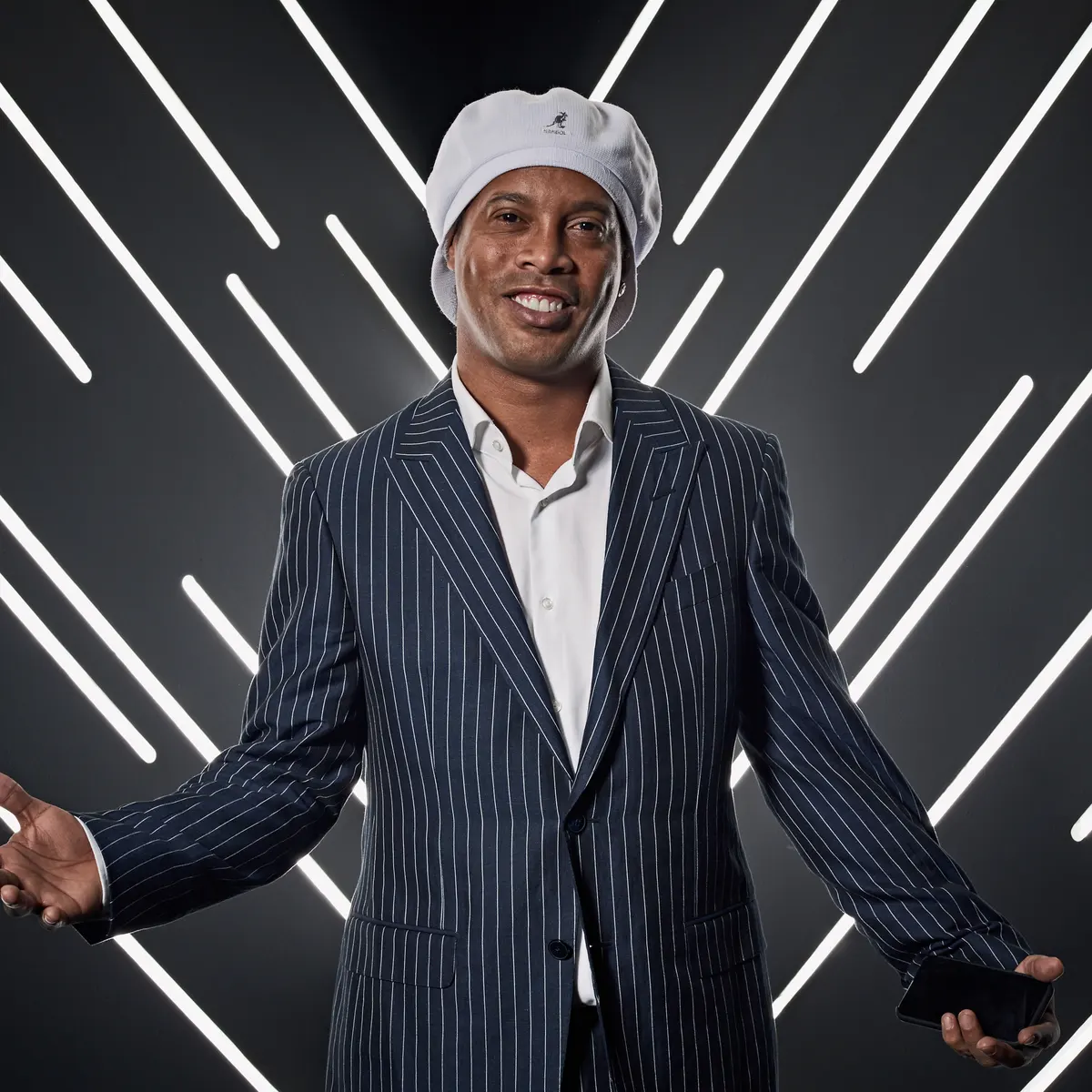 Ronaldinho Ends Retirement, Signs with Italian Club Ravenna