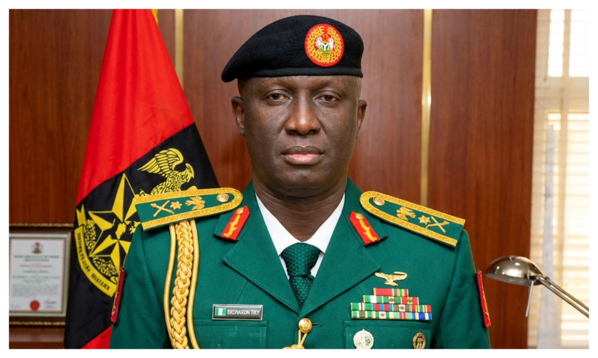 COAS Urges Nigerian Banks to Disrupt Terrorism Financing