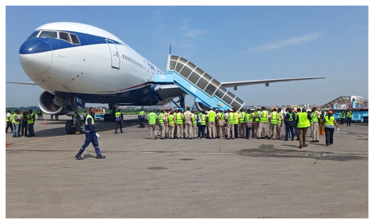 Evacuated Nigerians Arrive in Lagos Following South Africa Xenophobia Crisis