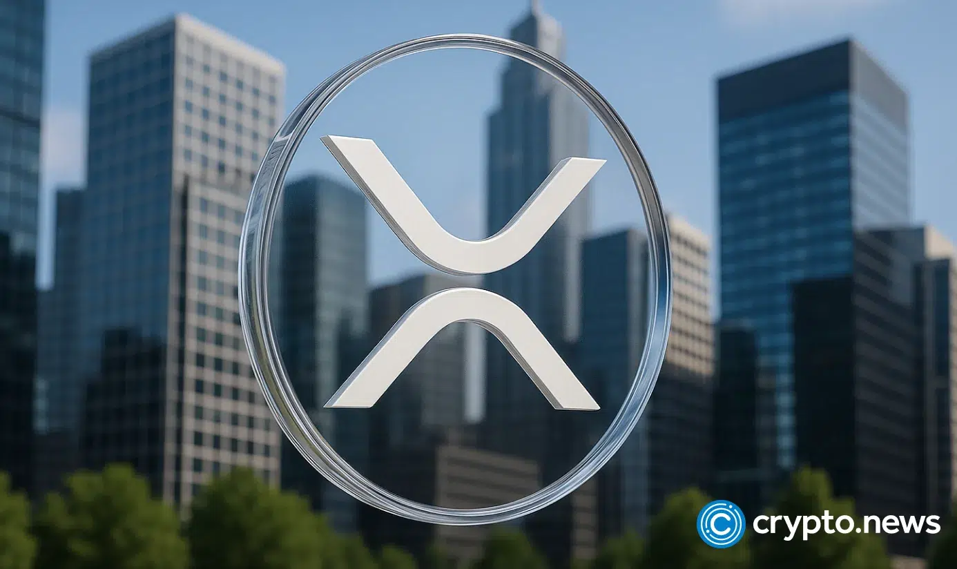 Analyst Forecasts XRP Drop to $0.90 Before Market Bottom