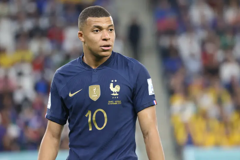 Dembele Urges Critics to Ease Up on Mbappe Ahead of World Cup 2026